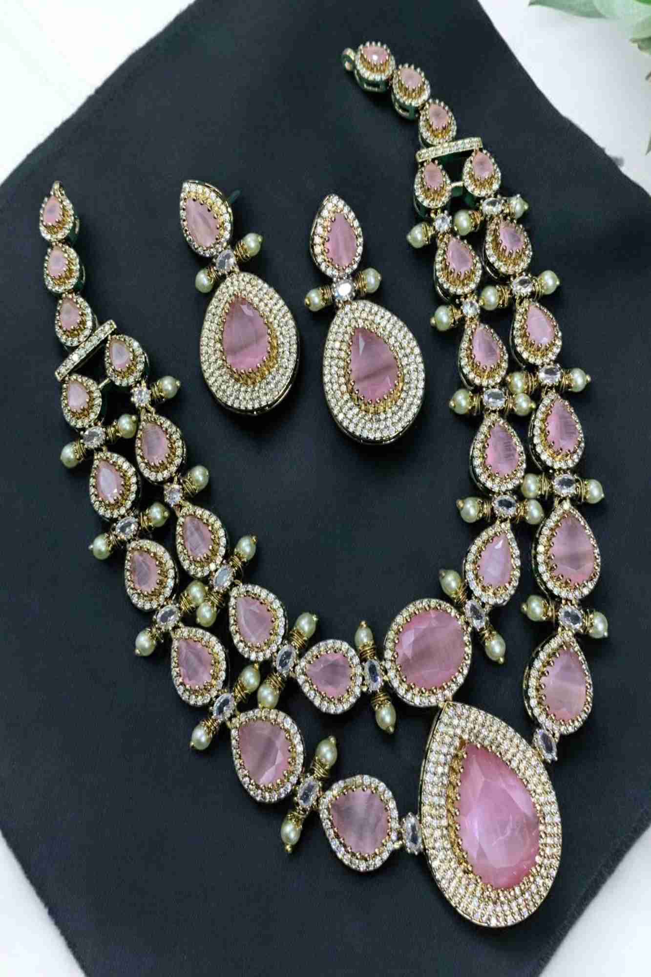 Elegant 2-Layer Purple Victorian Style Neckpiece  with Premium Quality Stones And Earrings