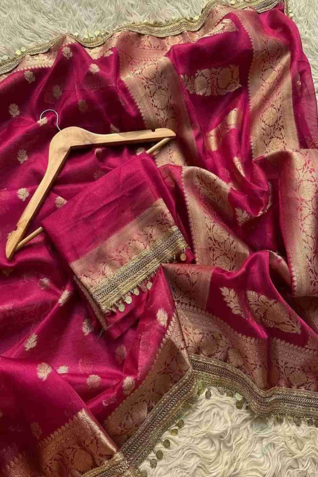 Maharani Tissue Silk With overall Zari Butte work And Beautiful Tikki Lace Prestitched Saree