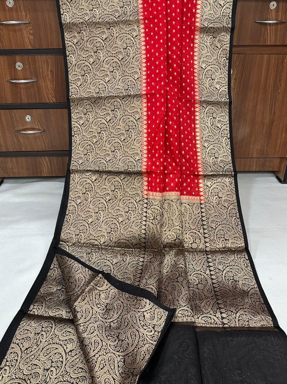 Banarasi with rich contrast woven pallu Ready to Wear saree