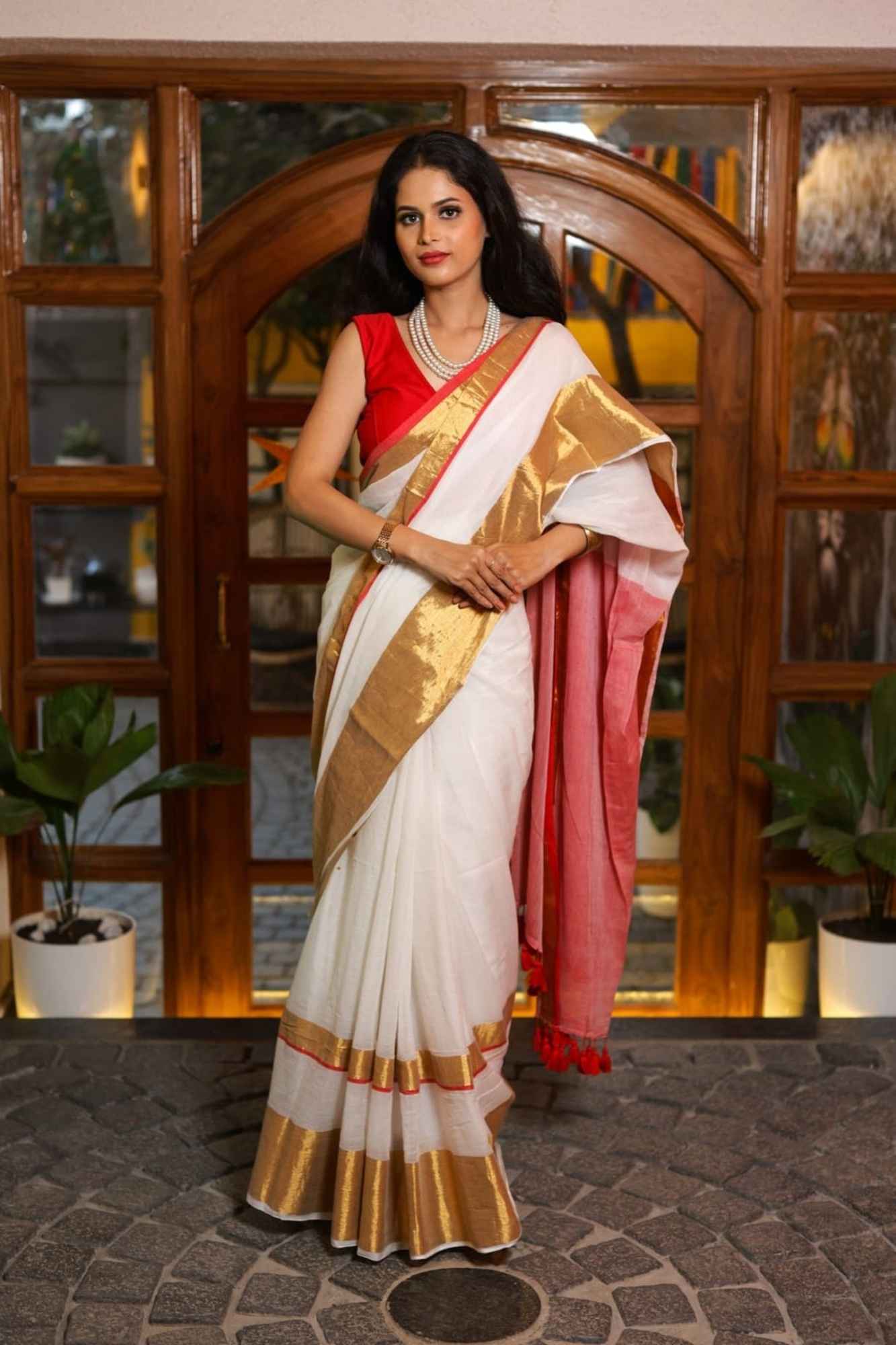 Mulmul Cotton with Opulent Gold Zari Border & Crimson Pallu Ready To wear Saree
