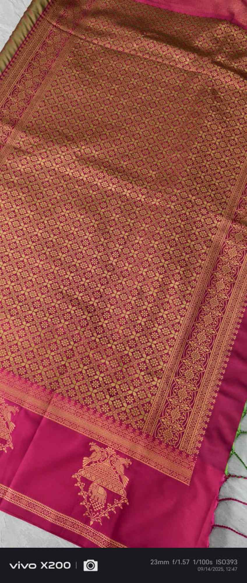 Green Dual Tone Kanchi Semi Silk Saree with Zari Buttas and Contrast Zari Border Prestitched Ready to wear saree