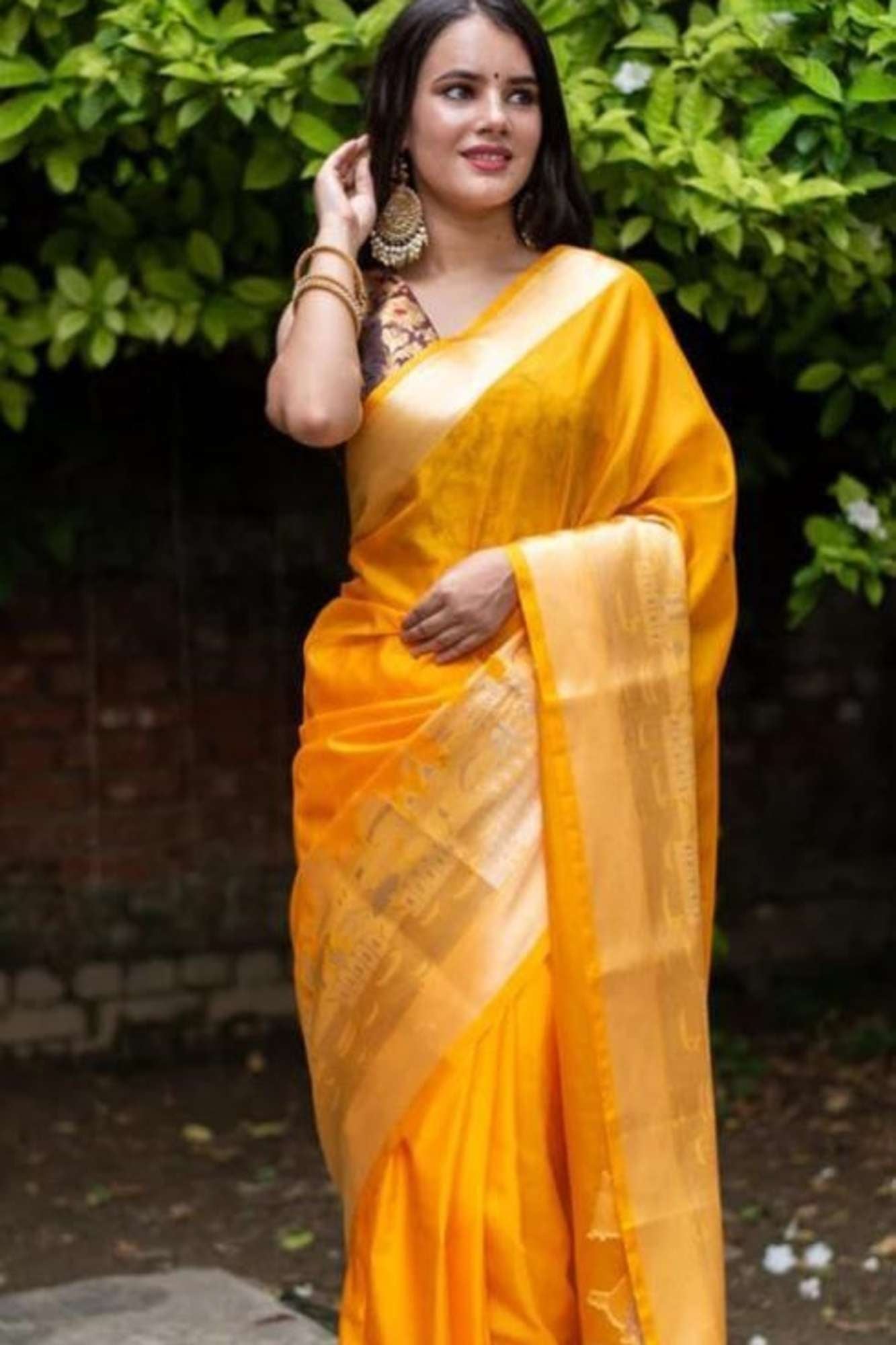 Soft Warm Silk with Zari Ganga Ghat woven Border and Rich Pallu Ready To Wear Saree
