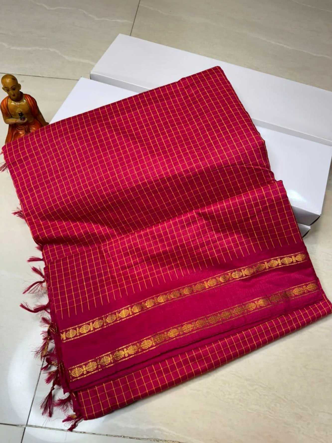 Cotton with All Over Checked Weave & Border Ready To Wear Saree