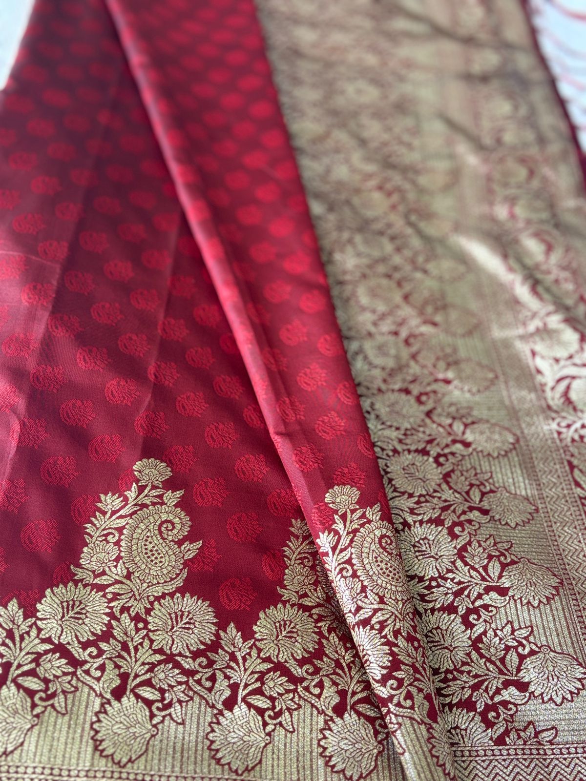 Maroon Kanchipuram With Traditional Detail Zari Motif Border Wrap in 1 minute saree