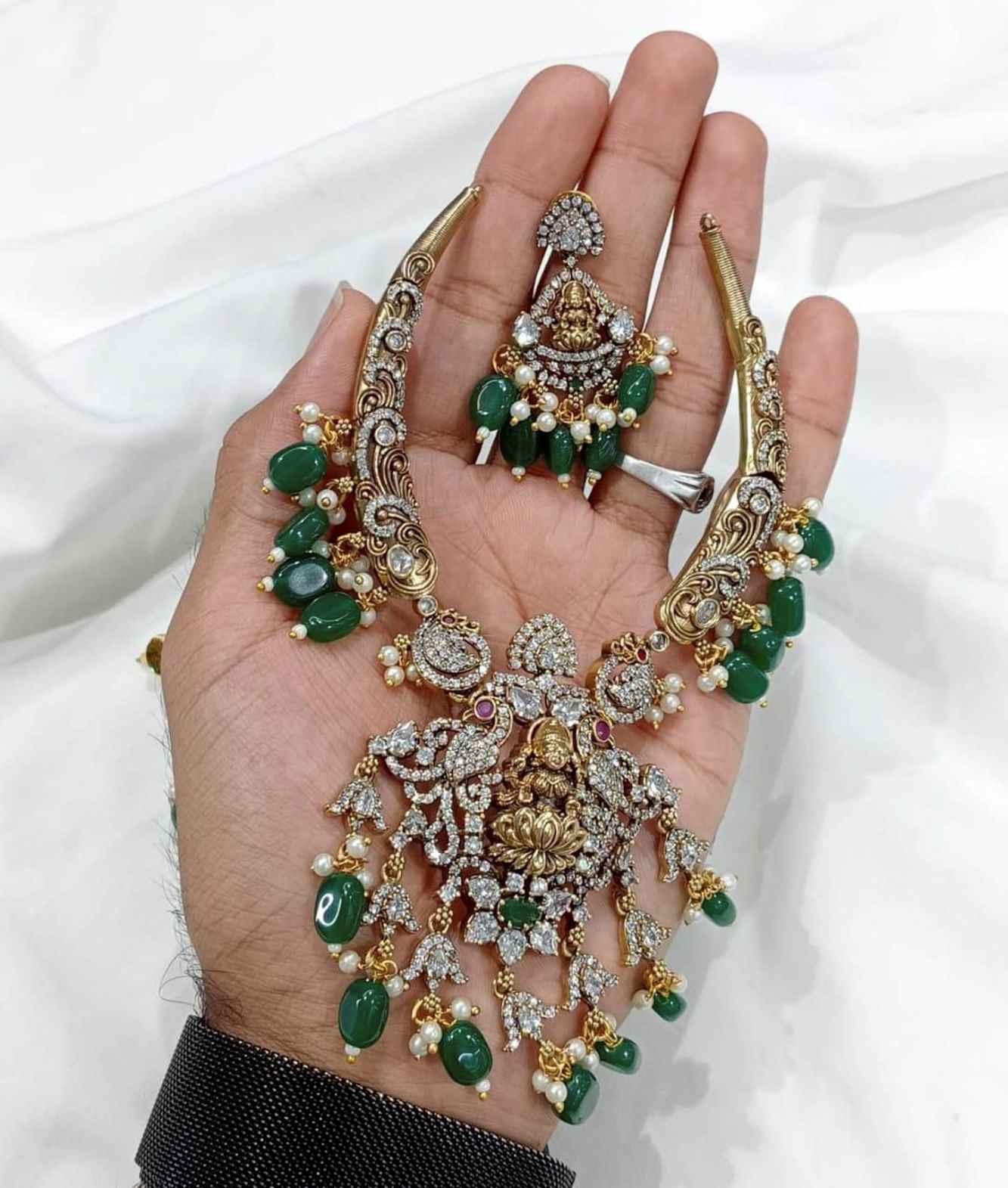 Laxmi pendent with AD Stone NECKLACE IN GREEN