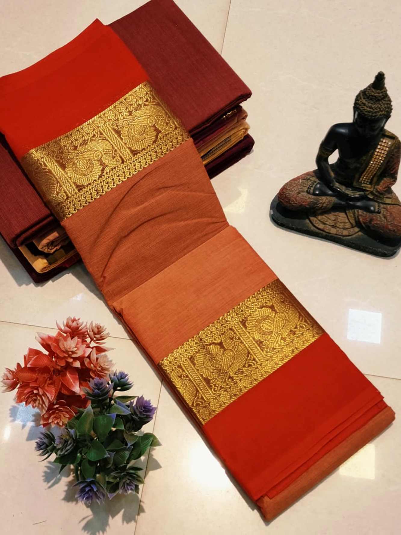 Exquisite Mangalagiri Pure Cotton Saree with  Golden Kanchi Border – Pre-Draped Elegance