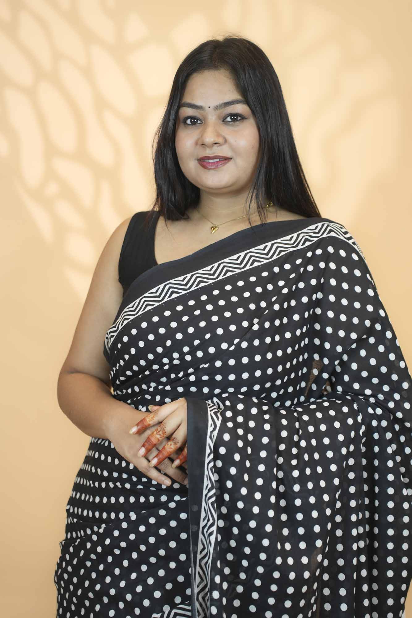 Black & White Polka Dot Printed  Ready To Wear Saree