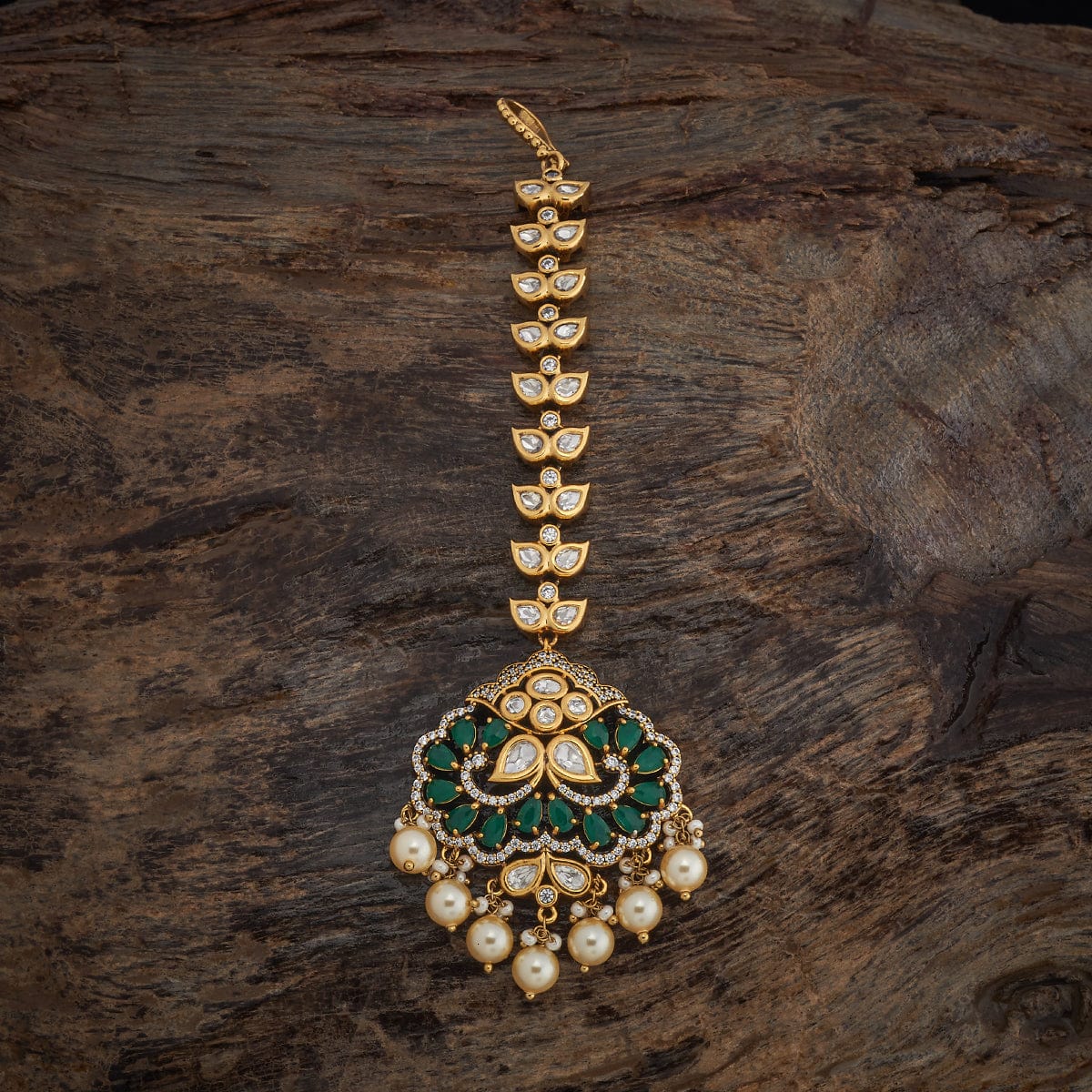 Bridal Kundan Floral Tikka Victorian polish With Green stone | SHOBITAM