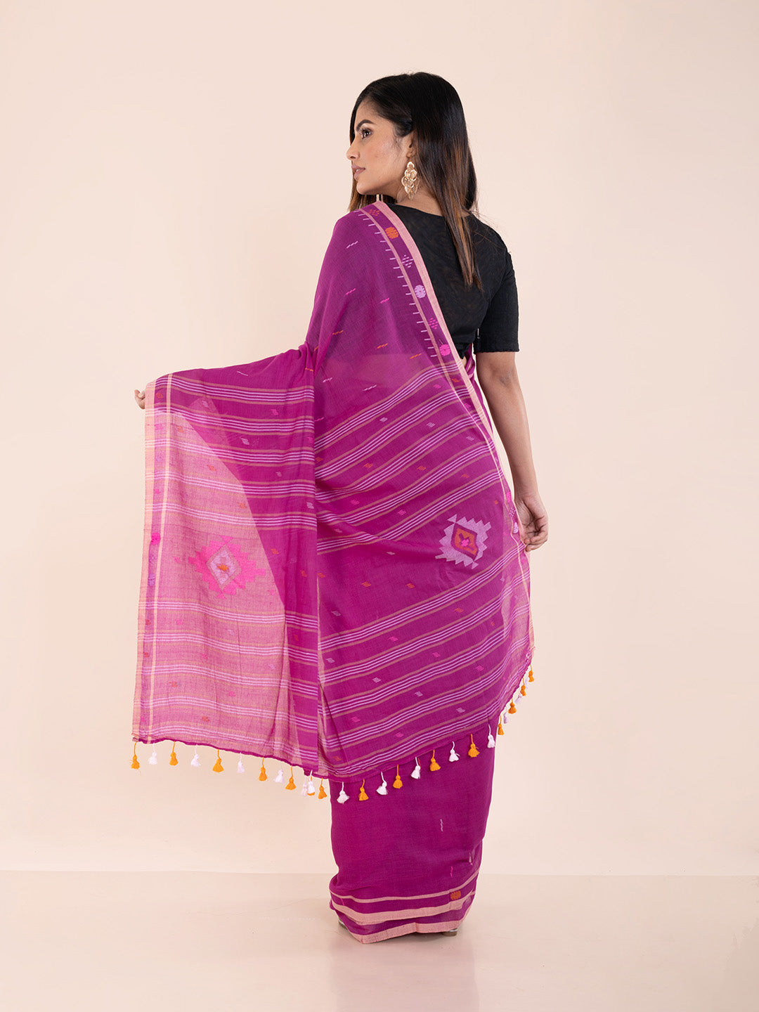 Handloom Jamdani Cotton Saree Without Blouse Piece | Shobitam