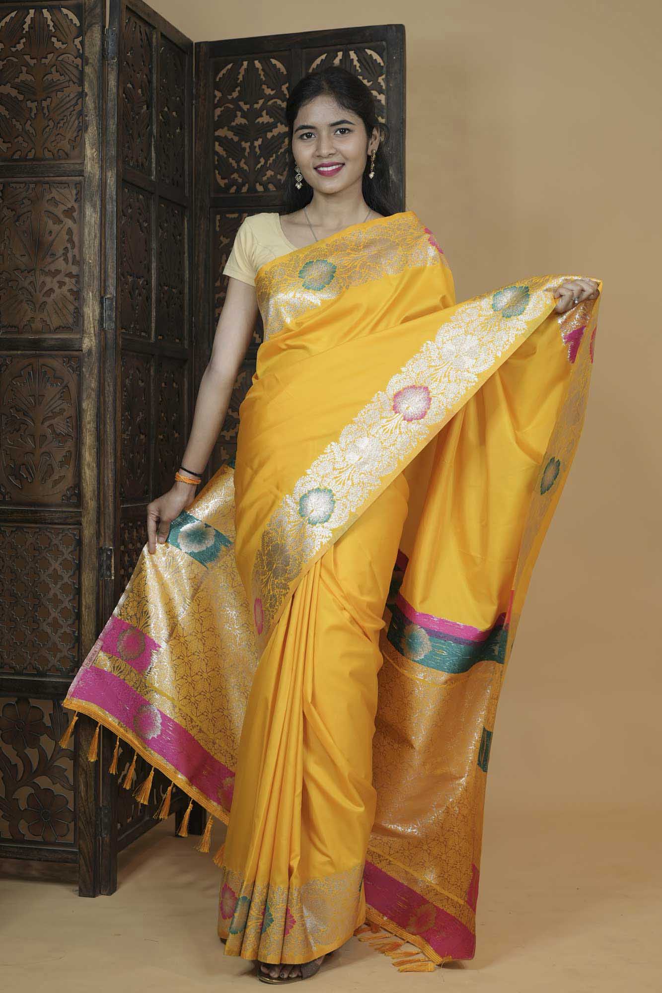 Minakari Woven Banarasi Prestiched Wrap In  1 Minute Saree