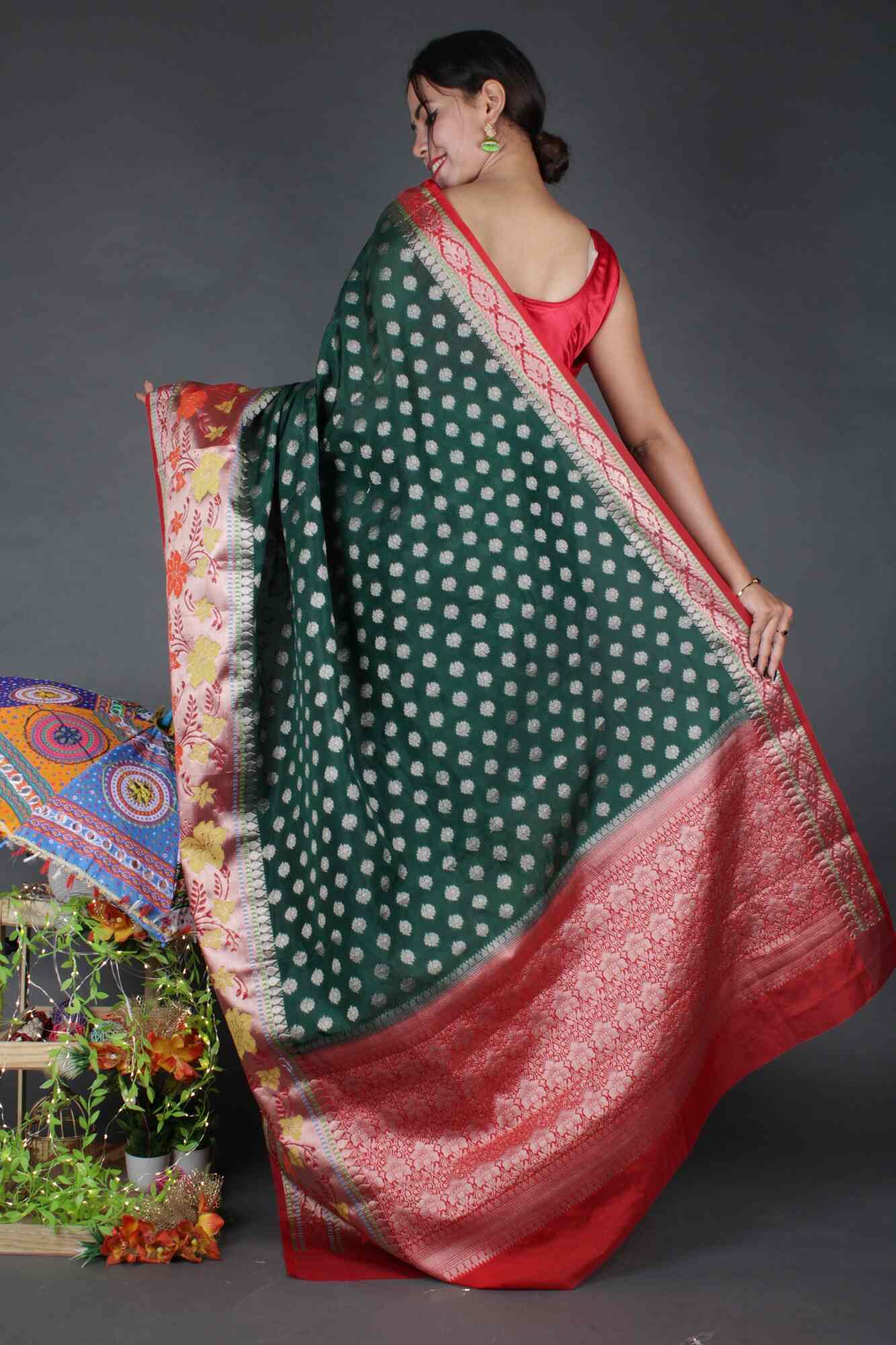 Exquisite Green & Red Zari Booti With Border Wrap in One Minute Saree With Readymade Blouse - Isadora Life Online Shopping Store
