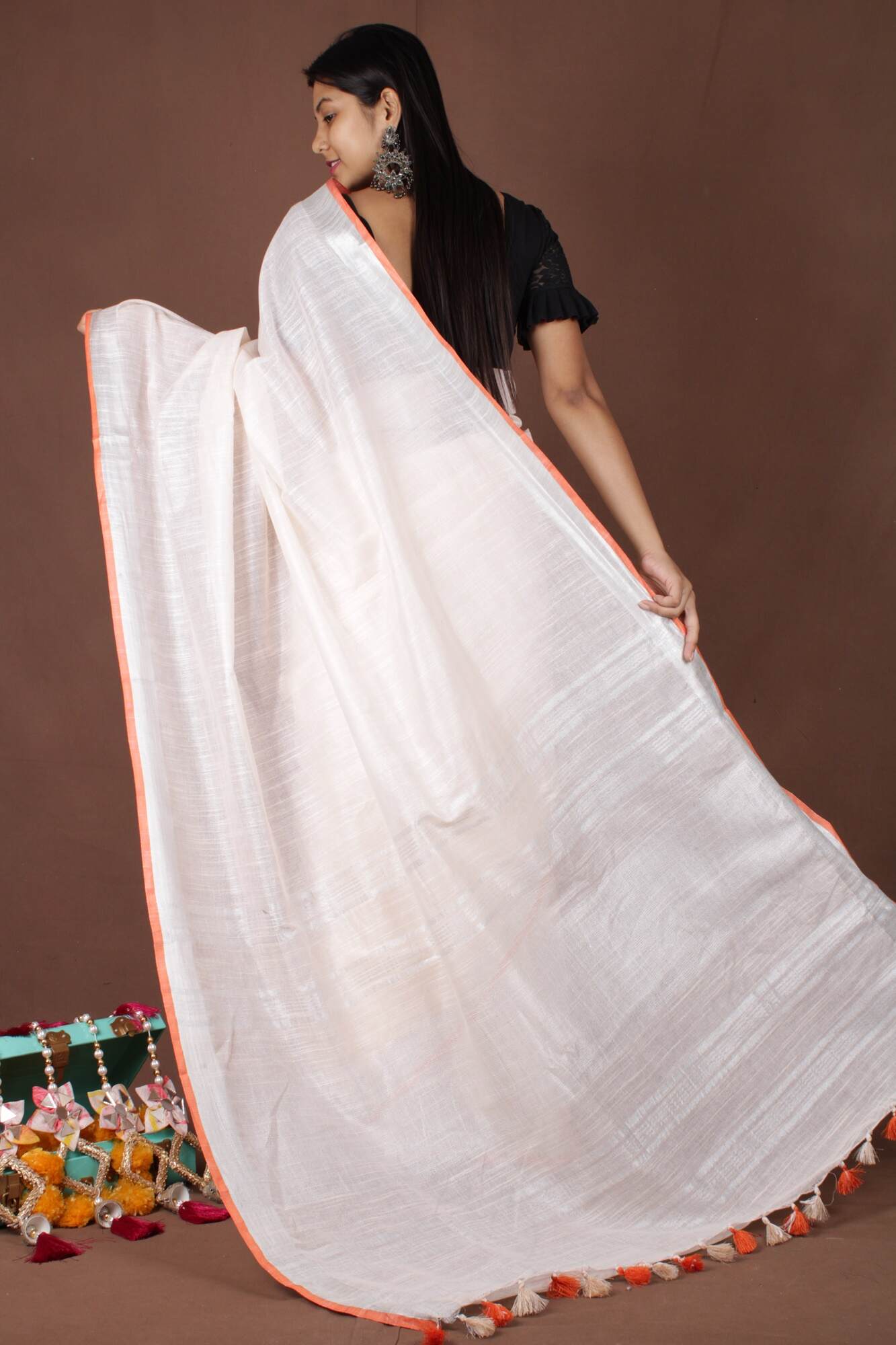 Off white bhagalpuri line with zari & orange tiny border wrap in 1 minute saree - Isadora Life Online Shopping Store