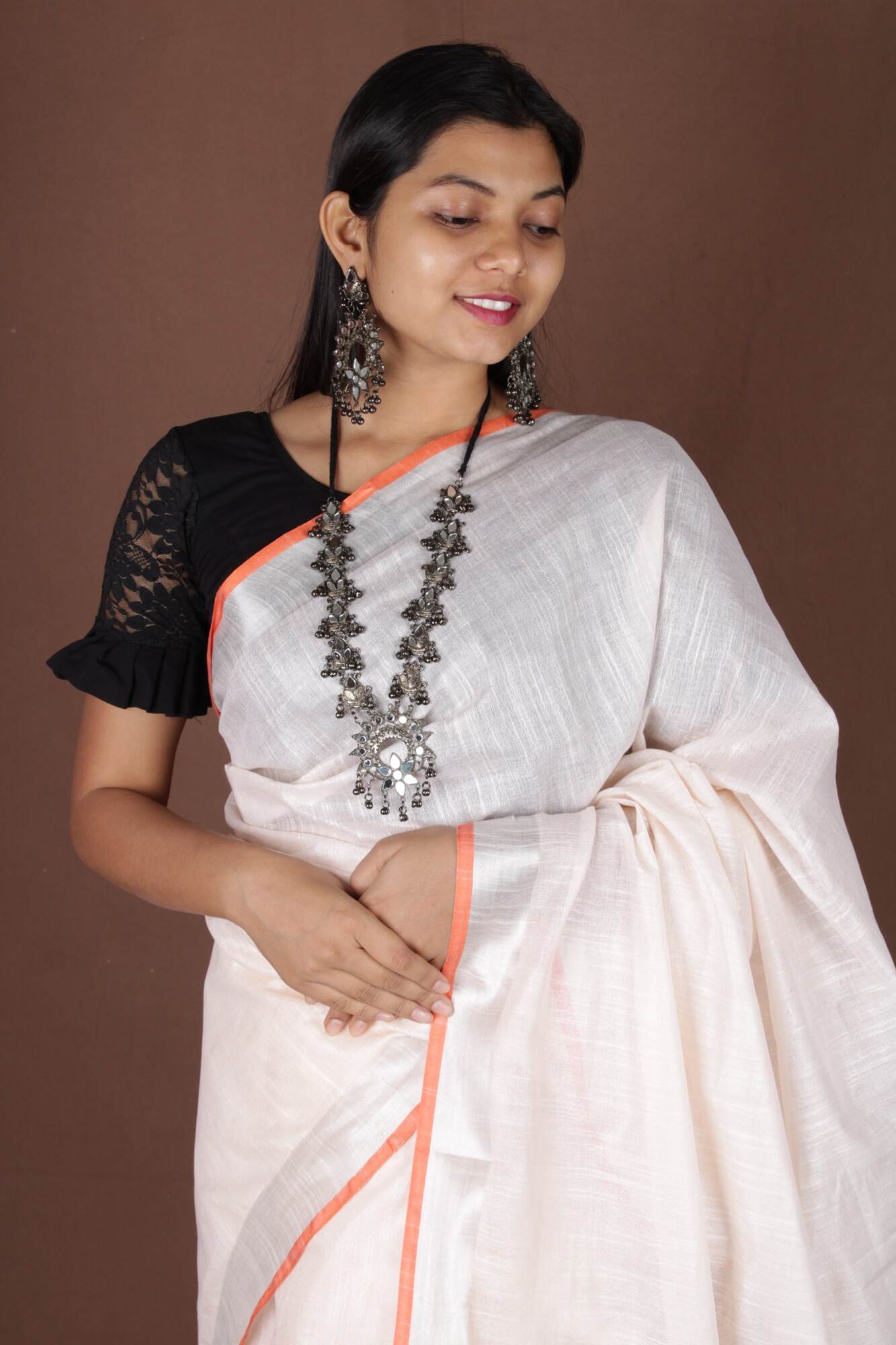 Off white bhagalpuri line with zari & orange tiny border wrap in 1 minute saree - Isadora Life Online Shopping Store
