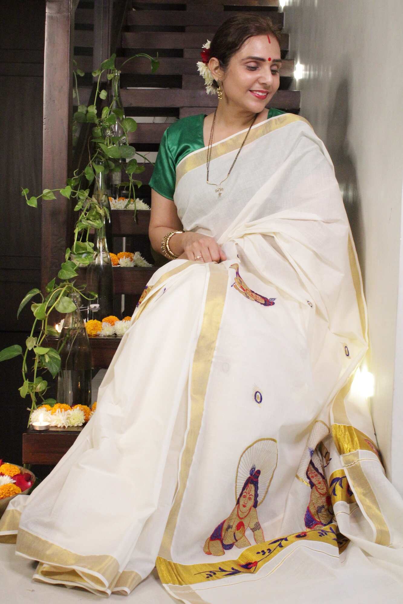 Buy TEEJH Sheila White and Gold Kerala Cotton Kasavu Saree at Amazon.in