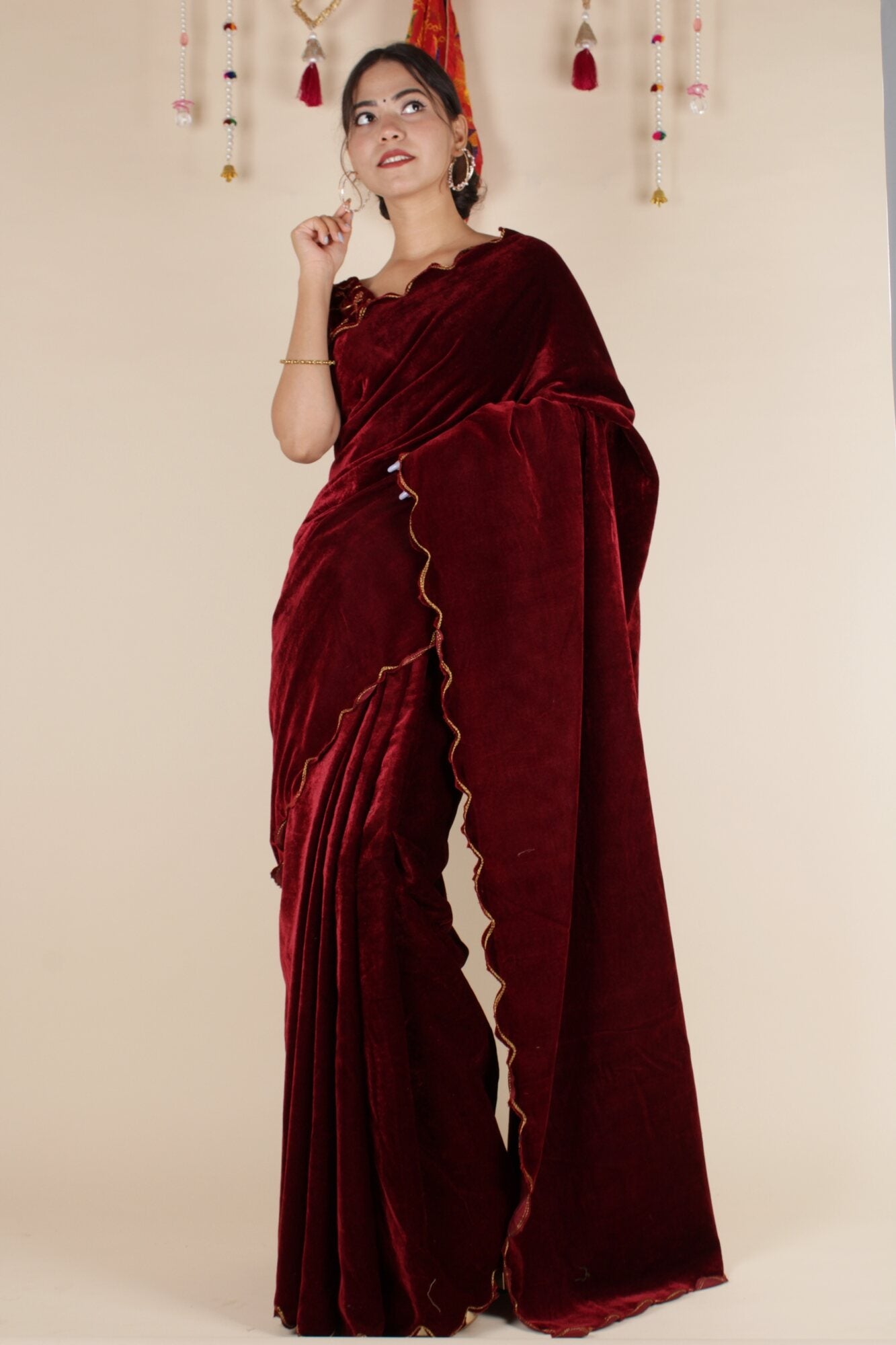 Online Shopping Zari Embroidered Velvet Maroon Saree|SARV143887